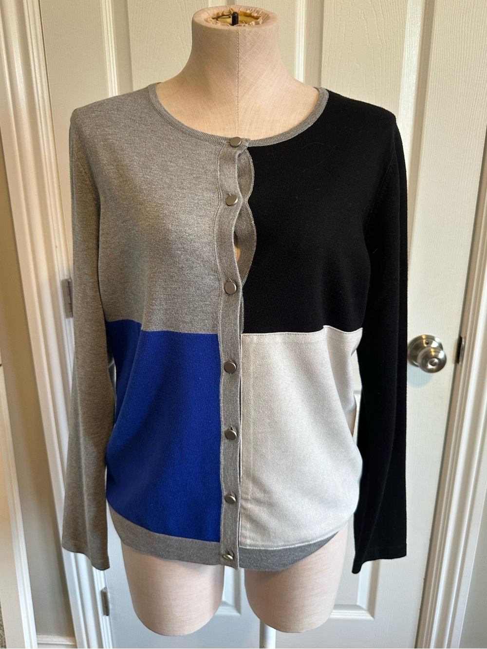 Nado Block Cardigan - Size Large